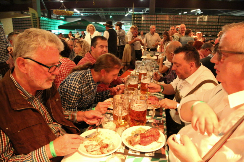 Galerie 2017 Photo hpfixgal_gallerie_b_ierfest_14okt2016___3124_cr2_14_10_2016_20_54_32.jpg
