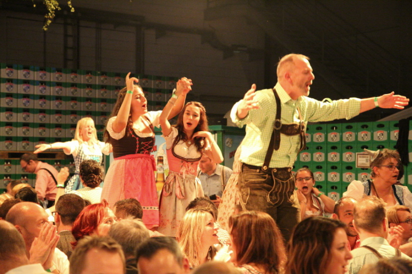 Galerie 2017 Photo hpfixgal_gallerie_b_ierfest_14okt2016___3240_cr2_14_10_2016_21_04_48.jpg