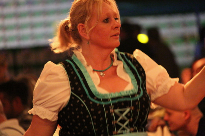 Galerie 2017 Photo hpfixgal_gallerie_b_ierfest_14okt2016___3327_cr2_14_10_2016_21_22_42.jpg