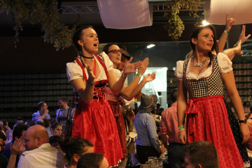 Galerie 2017 Photo hpfixgal_gallerie_b_ierfest_14okt2016___3373_cr2_14_10_2016_21_29_08.jpg